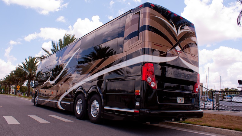 2013 Prevost Millennium H3-45