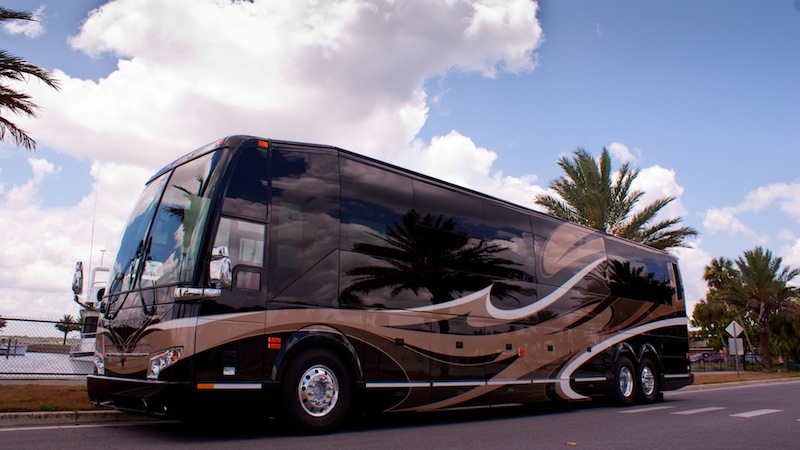 2013 Prevost Millennium H3-45