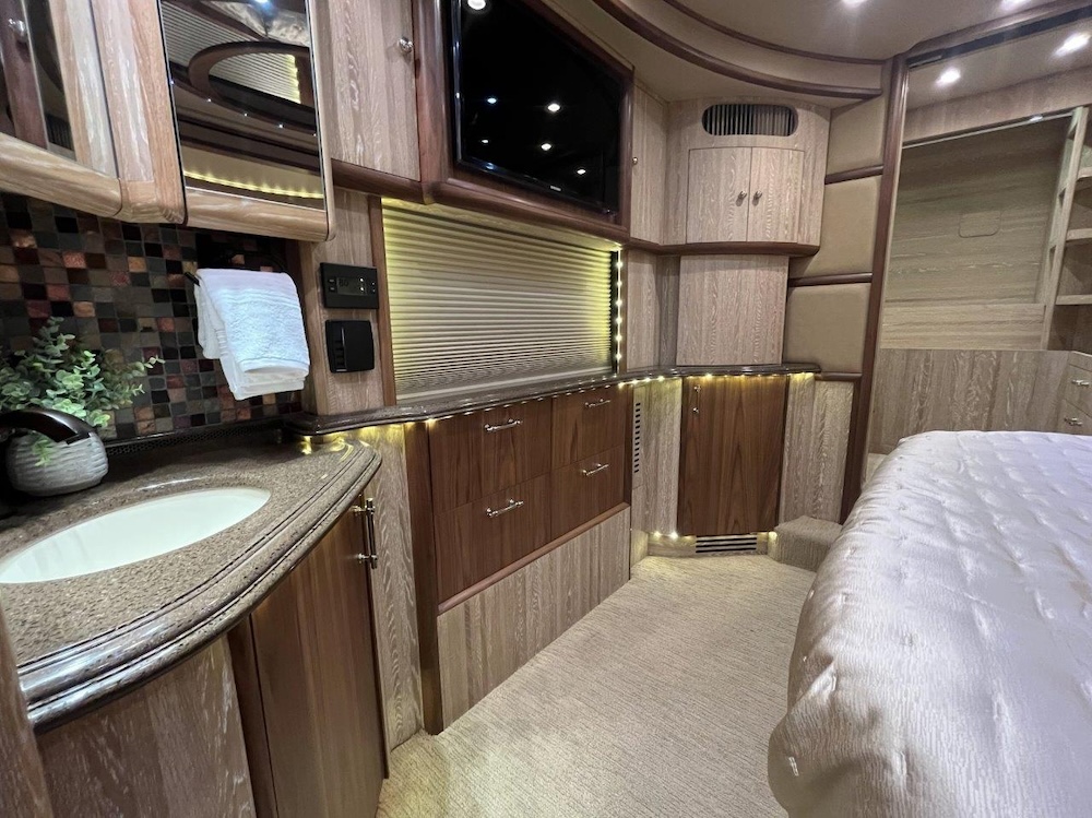 2013 Prevost Liberty X3 For Sale