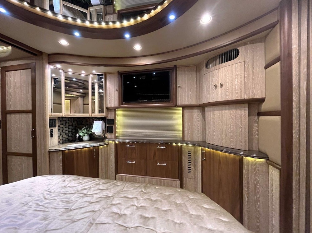 2013 Prevost Liberty X3 For Sale