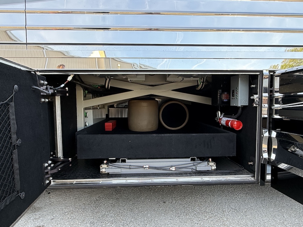 2013 Prevost Marathon XLII For Sale