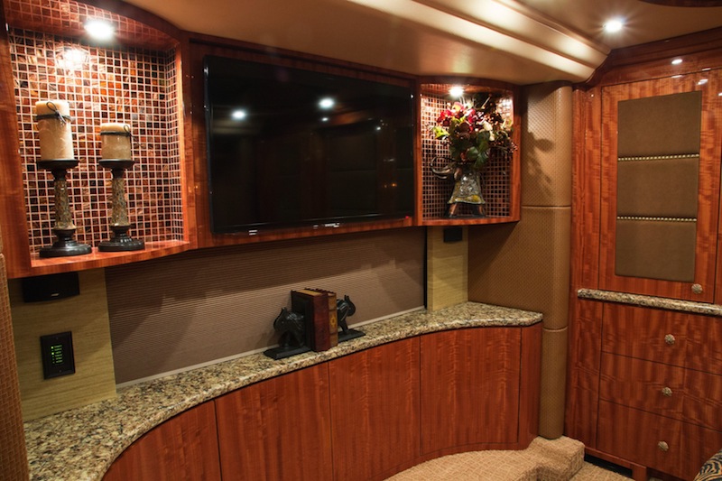 2013 Prevost Millennium H3-45 For Sale