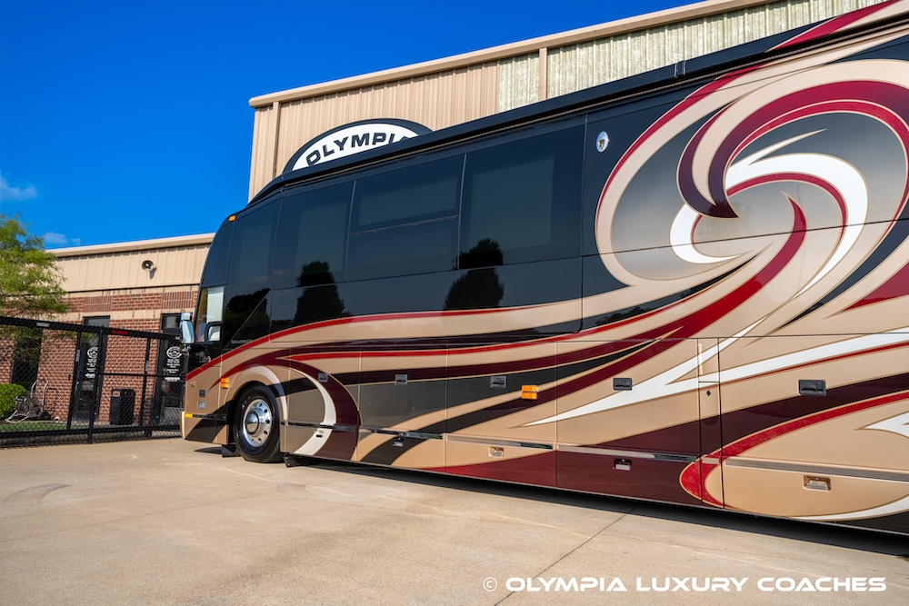 2013 Prevost Millennium H3-45 For Sale