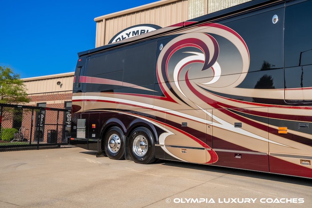 2013 Prevost Millennium H3-45 For Sale