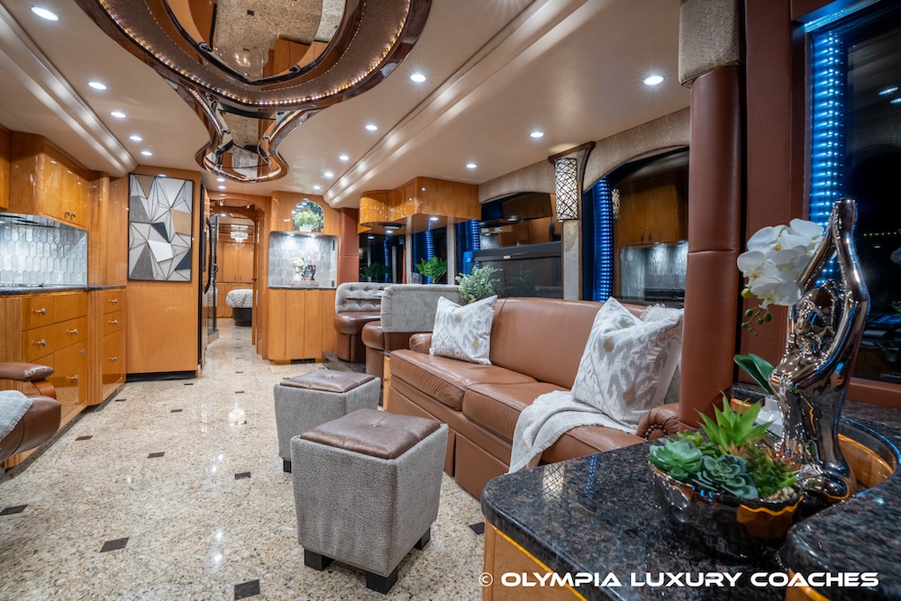 2013 Prevost Millennium H3-45 For Sale