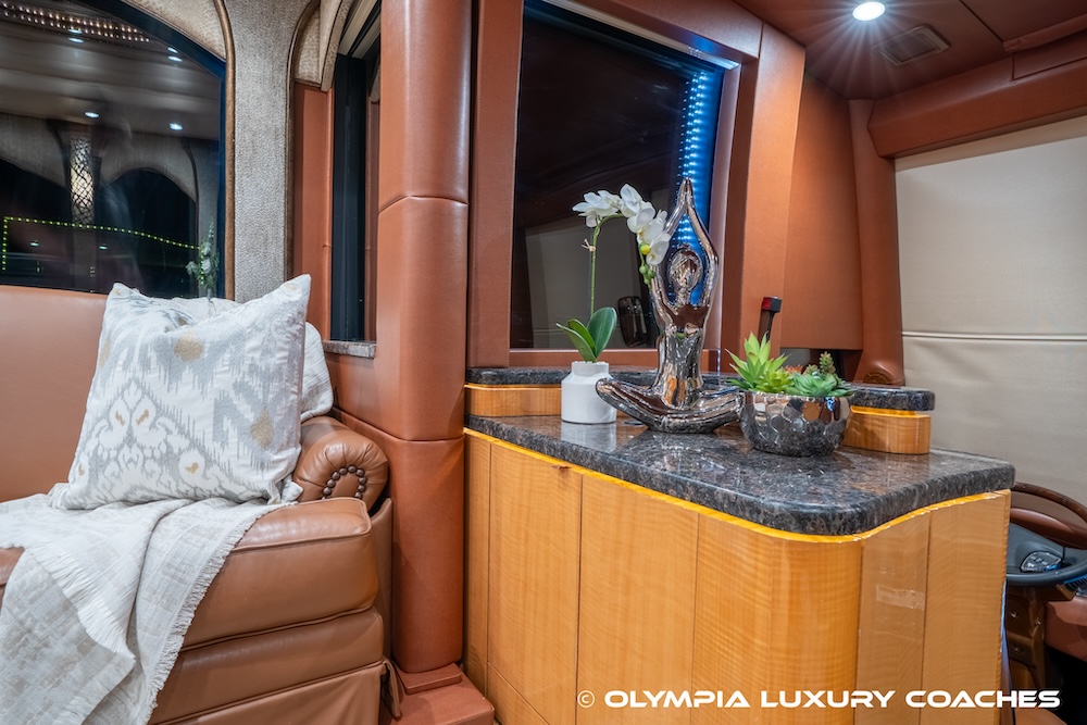 2013 Prevost Millennium H3-45 For Sale