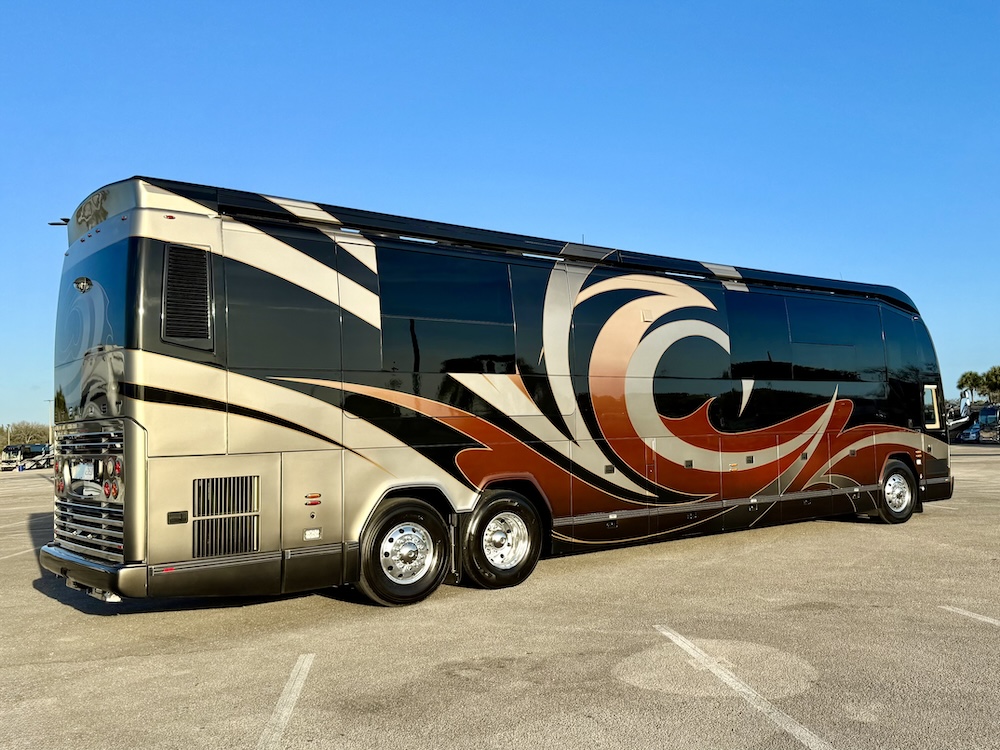 2013 Prevost Outlaw H3-45 For Sale