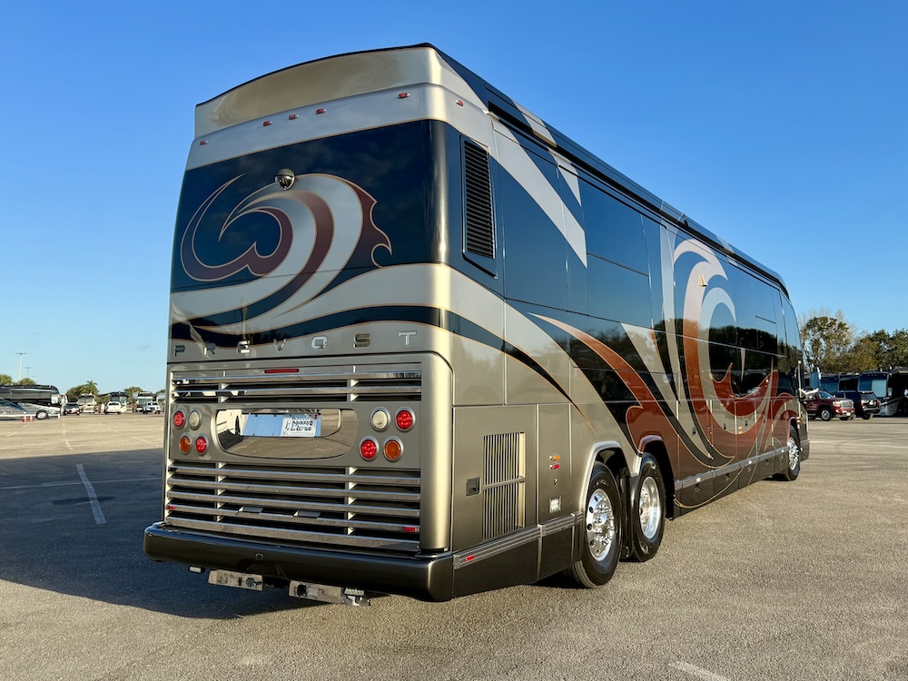 2013 Prevost Outlaw H3-45 For Sale