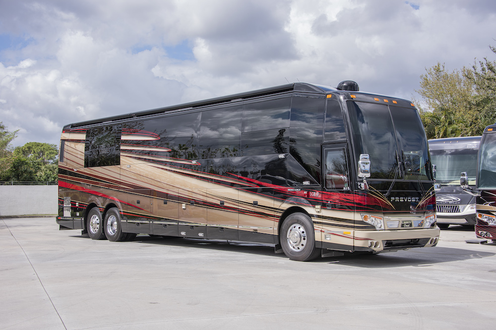 2014 Prevost Liberty H3-45 For Sale