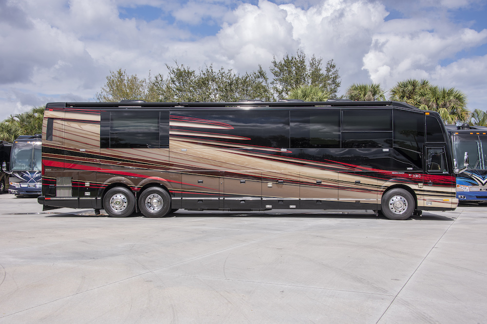 2014 Prevost Liberty H3-45 For Sale