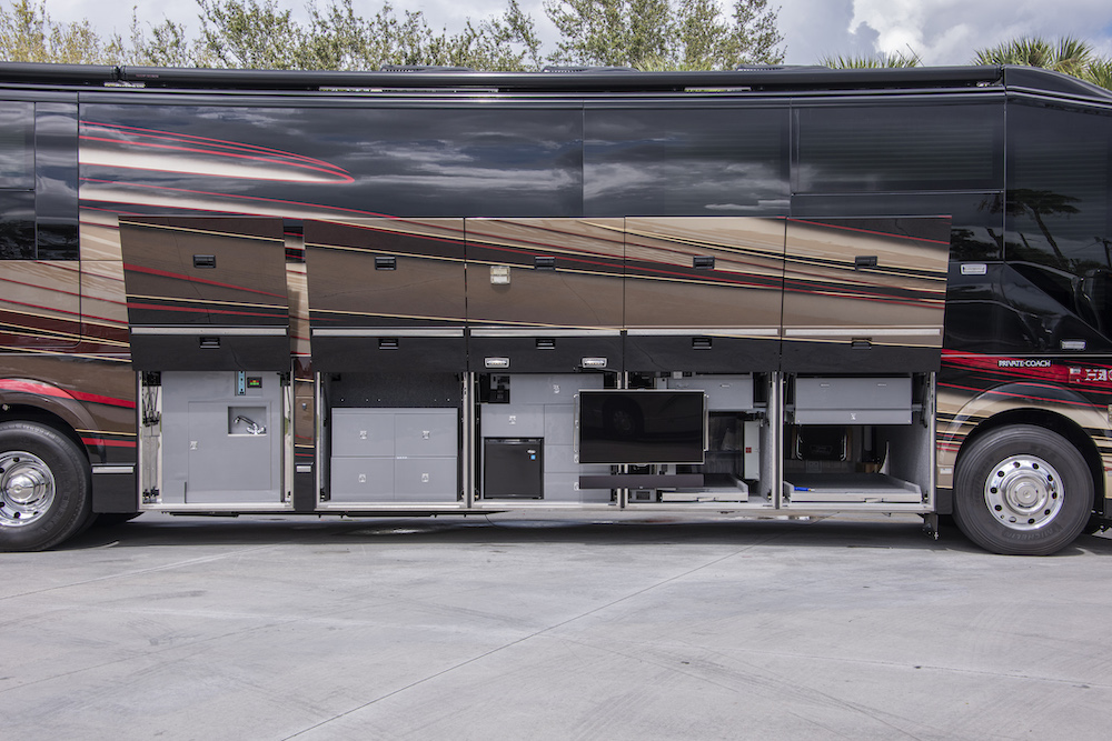 2014 Prevost Liberty H3-45 For Sale