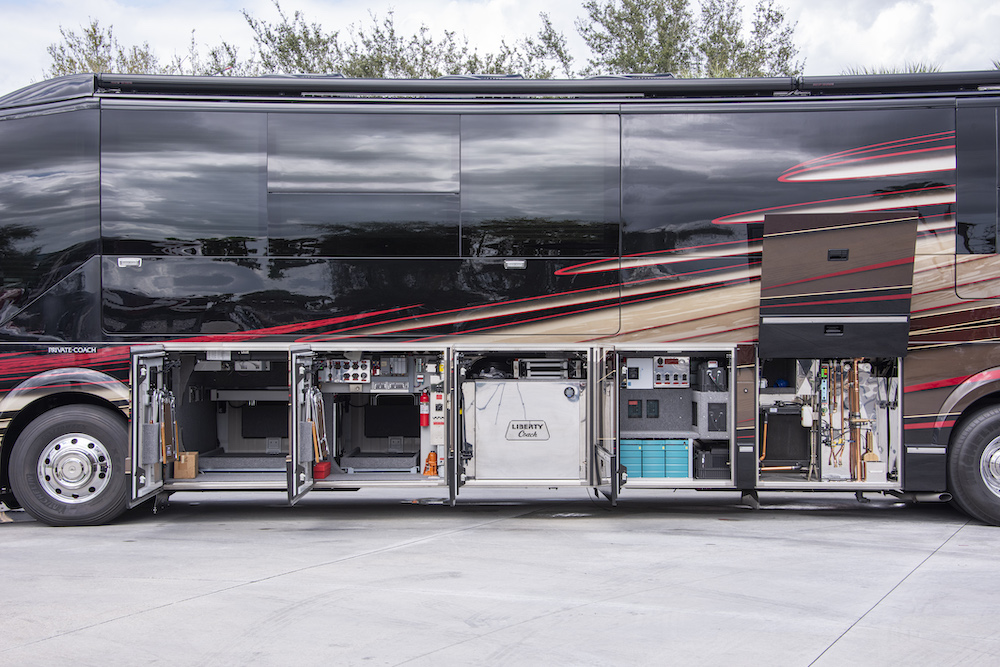 2014 Prevost Liberty H3-45 For Sale