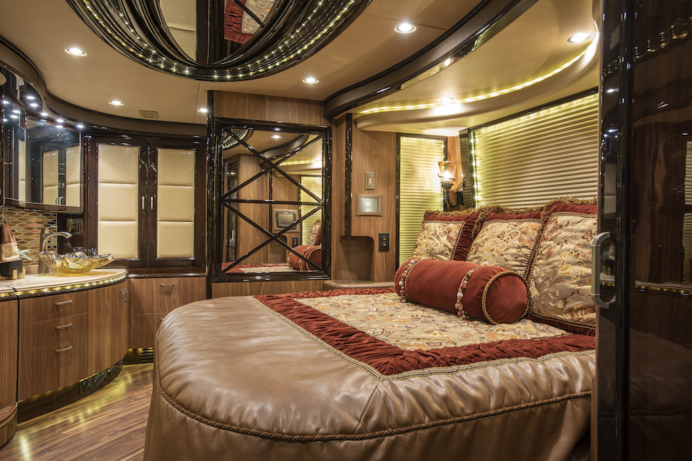 2014 Prevost Liberty H3-45 For Sale