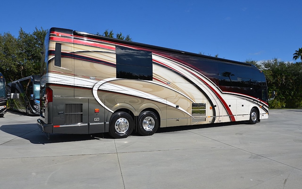 2014 Prevost Liberty H3-45 For Sale