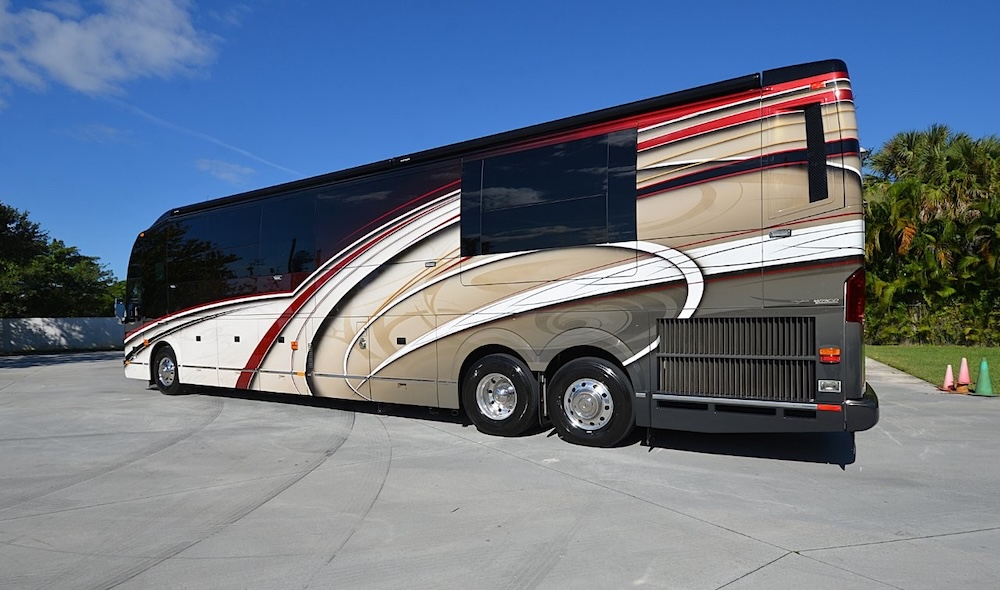 2014 Prevost Liberty H3-45 For Sale