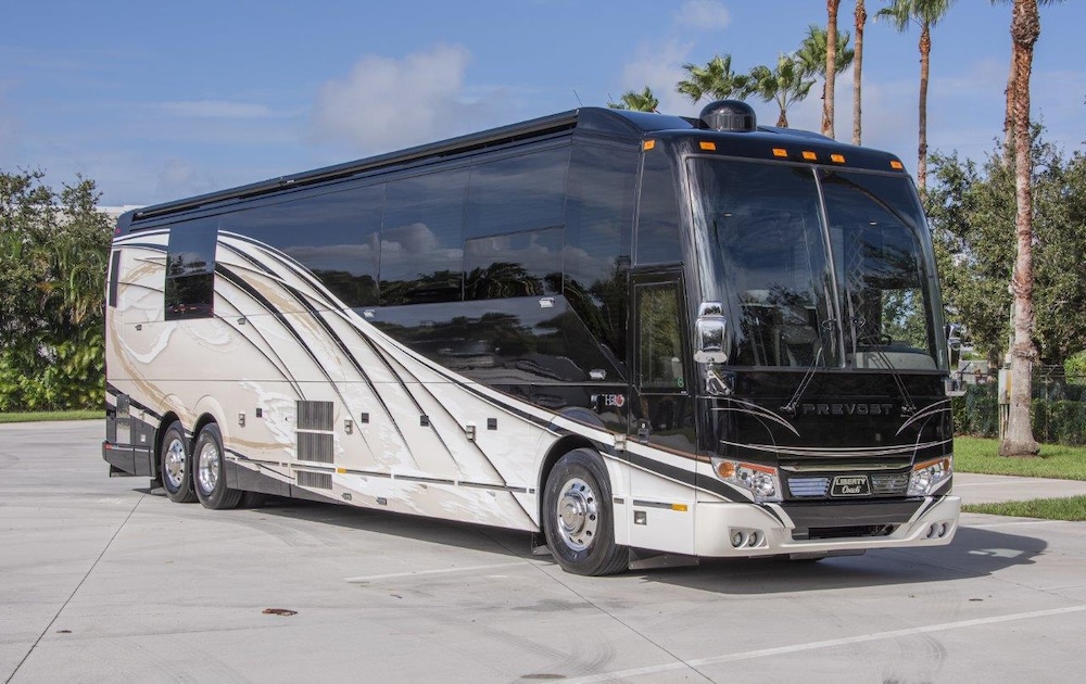 2014 Prevost Liberty H3-45 For Sale