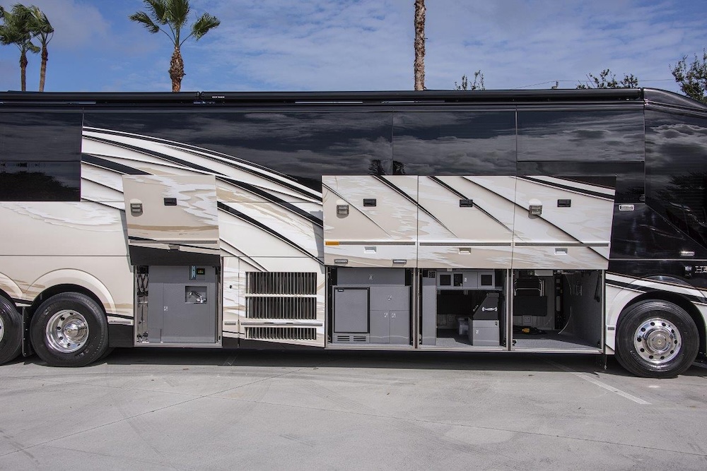 2014 Prevost Liberty H3-45 For Sale