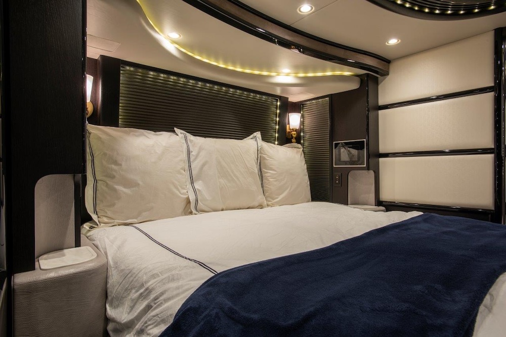 2014 Prevost Liberty H3-45 For Sale