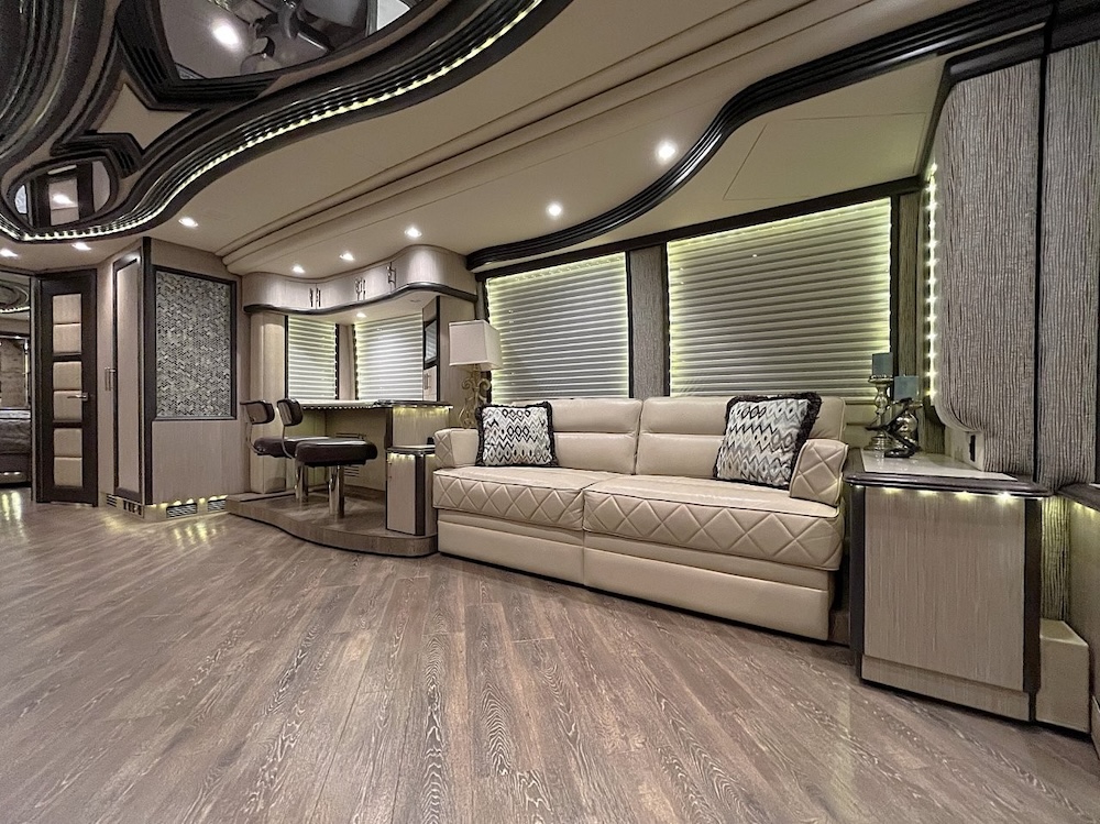 2014 Prevost Liberty H3-45 For Sale