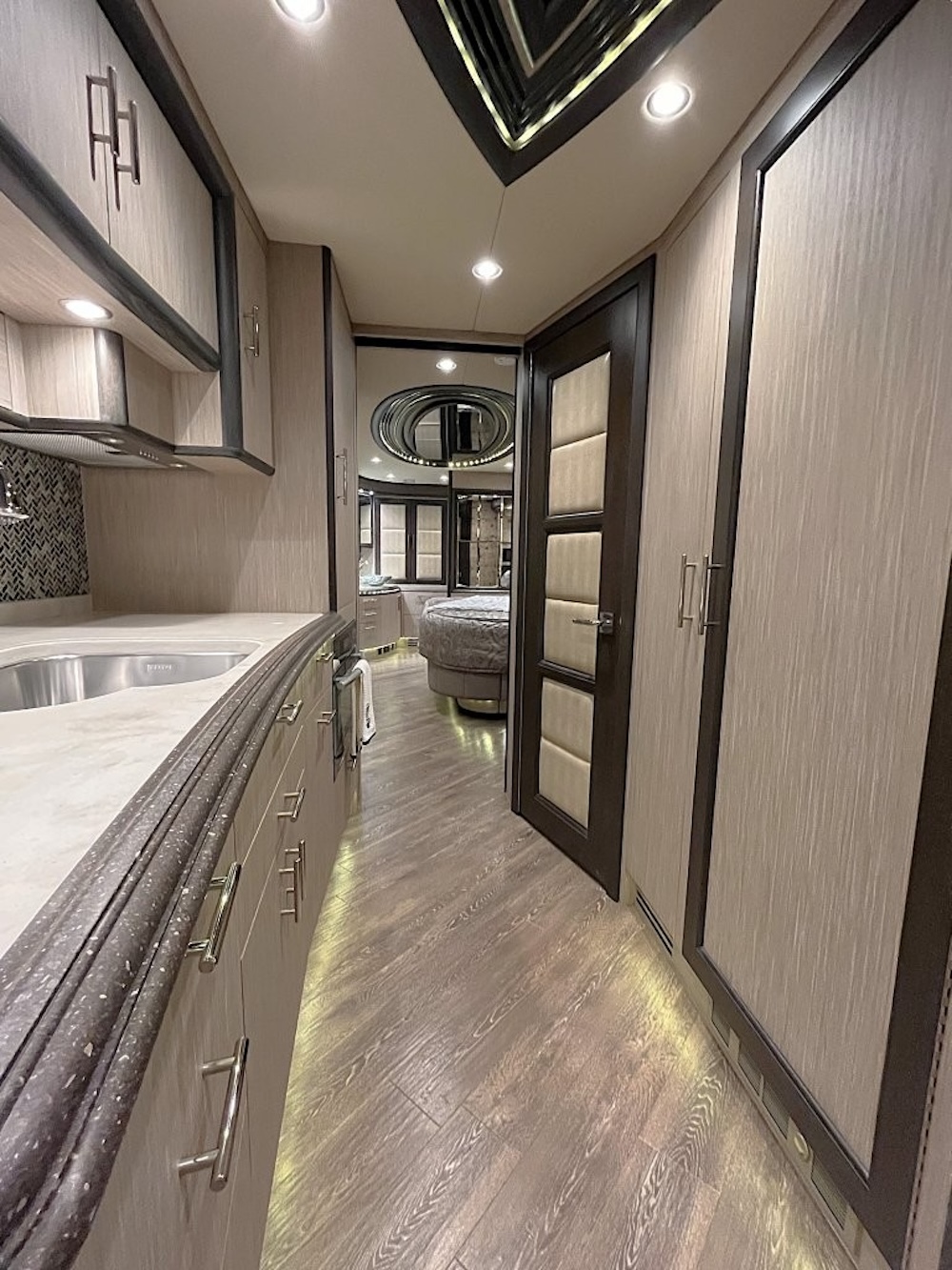 2014 Prevost Liberty H3-45 For Sale