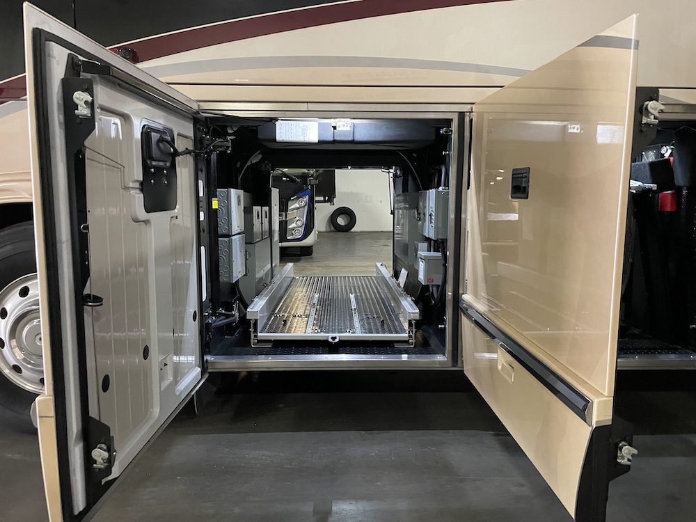 2014 Prevost Marathon  H3-45 For Sale