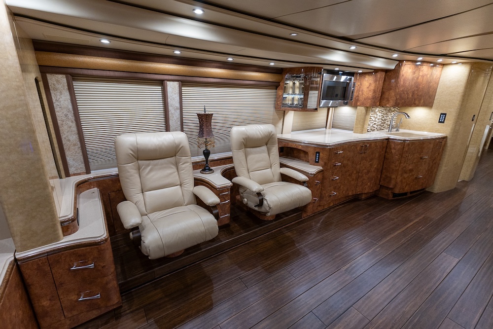 2014 Prevost Marathon  H3-45 For Sale