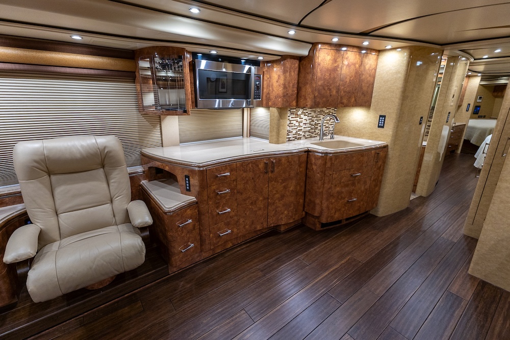 2014 Prevost Marathon  H3-45 For Sale