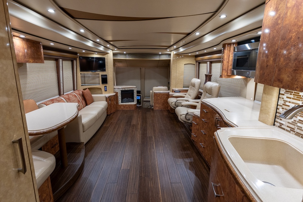 2014 Prevost Marathon  H3-45 For Sale