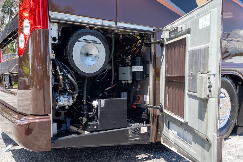 2014 Prevost Marathon  H3-45 For Sale