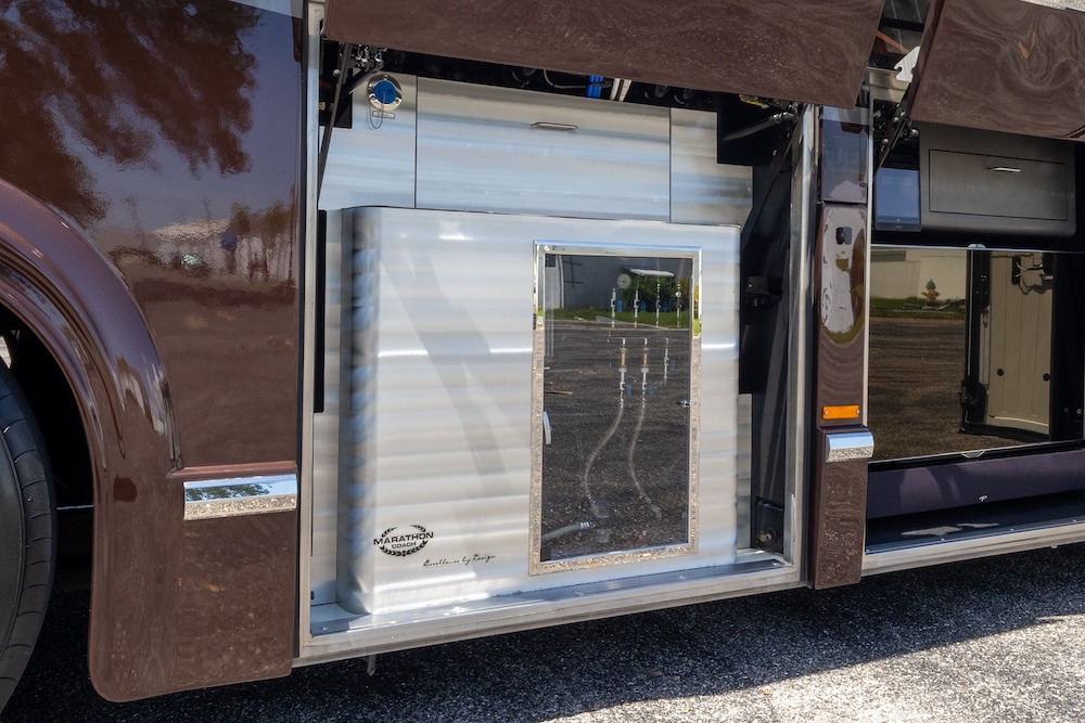 2014 Prevost Marathon  H3-45 For Sale
