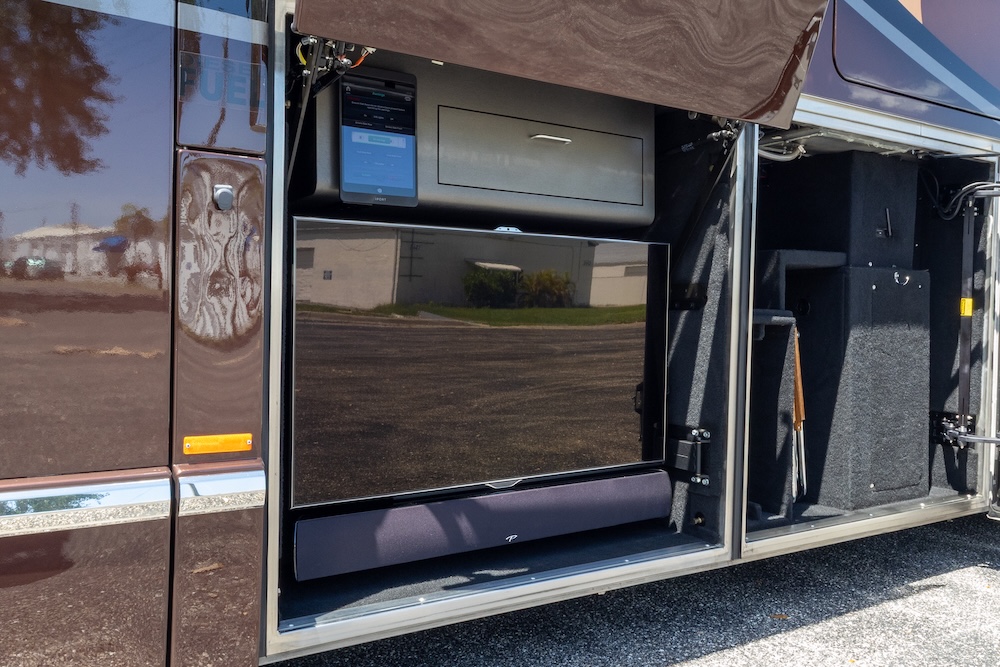 2014 Prevost Marathon  H3-45 For Sale