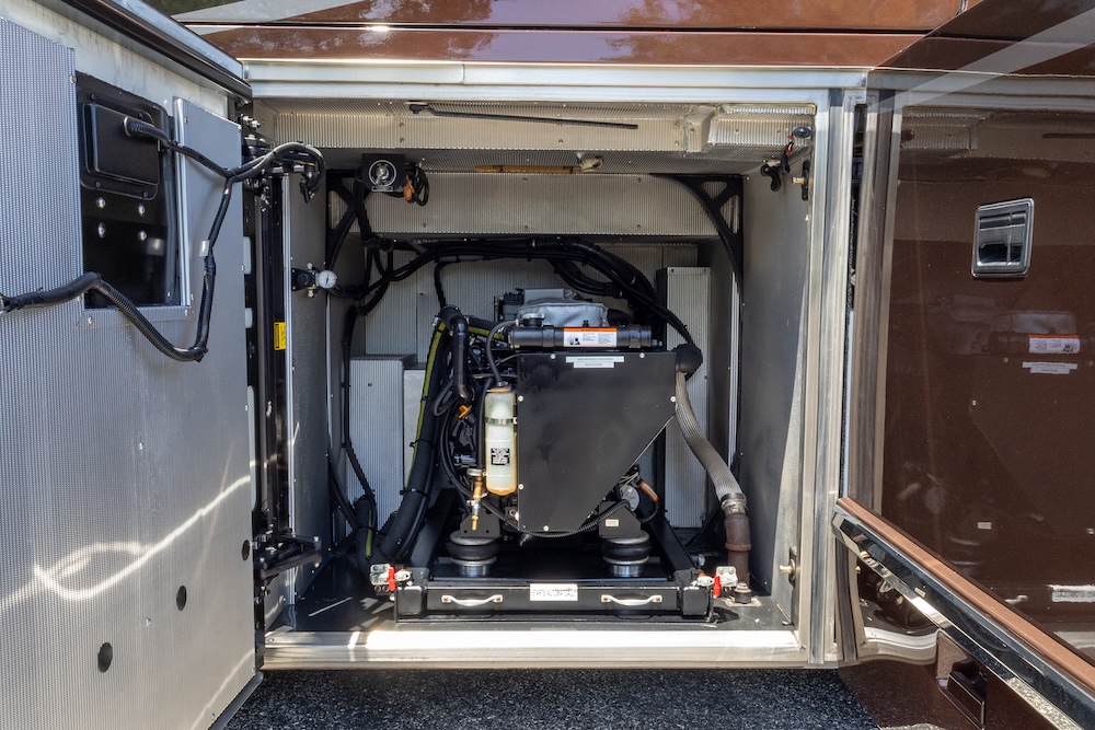 2014 Prevost Marathon  H3-45 For Sale