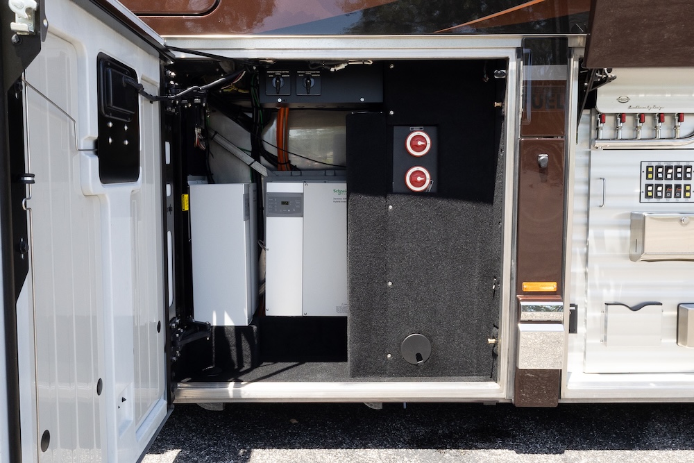 2014 Prevost Marathon  H3-45 For Sale