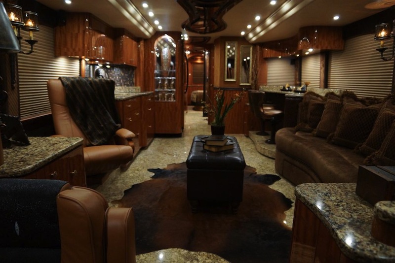 2014 Prevost Millennium H3-45 For Sale