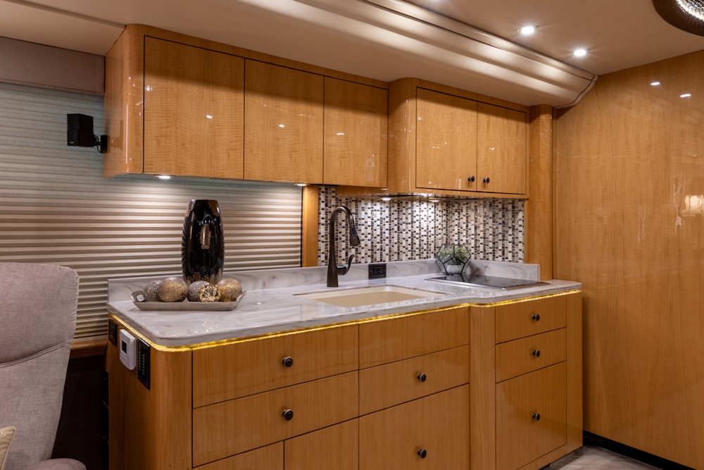 2014 Prevost Millennium H3-45 For Sale