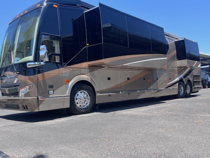 2014 Prevost Outlaw H3-45 For Sale