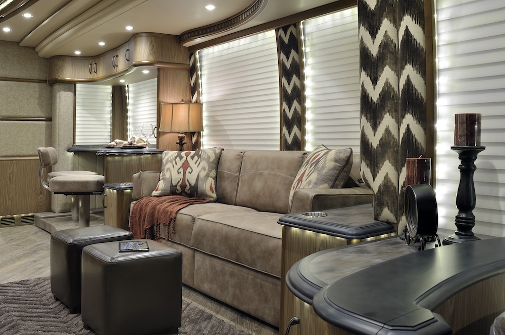 2015 Prevost  H3-45 For Sale