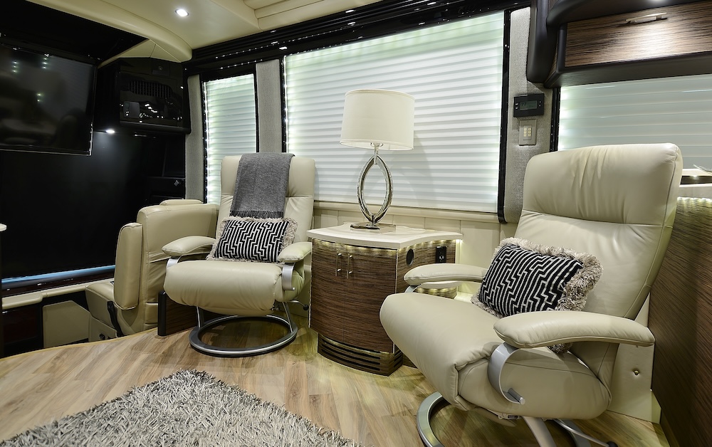 2015 Prevost Liberty H3-45 For Sale