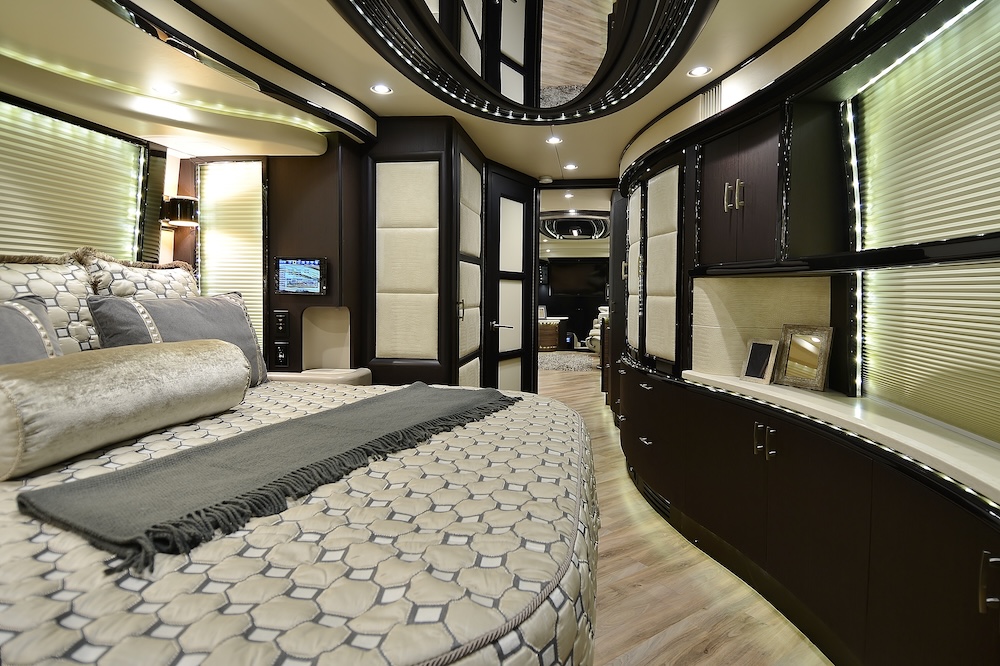 2015 Prevost Liberty H3-45 For Sale