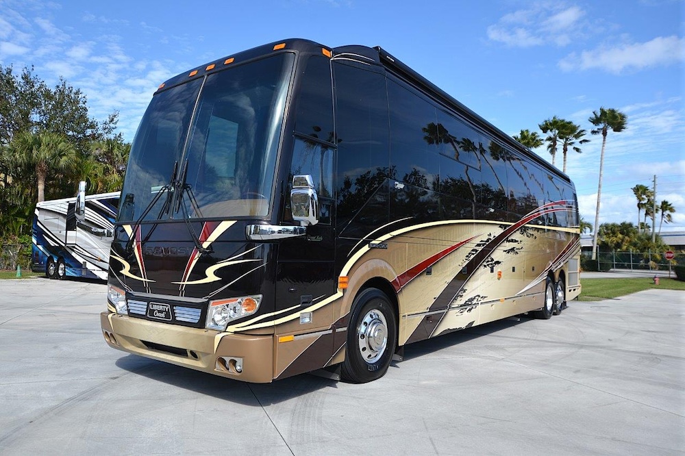 2015 Prevost Liberty H3-45 For Sale