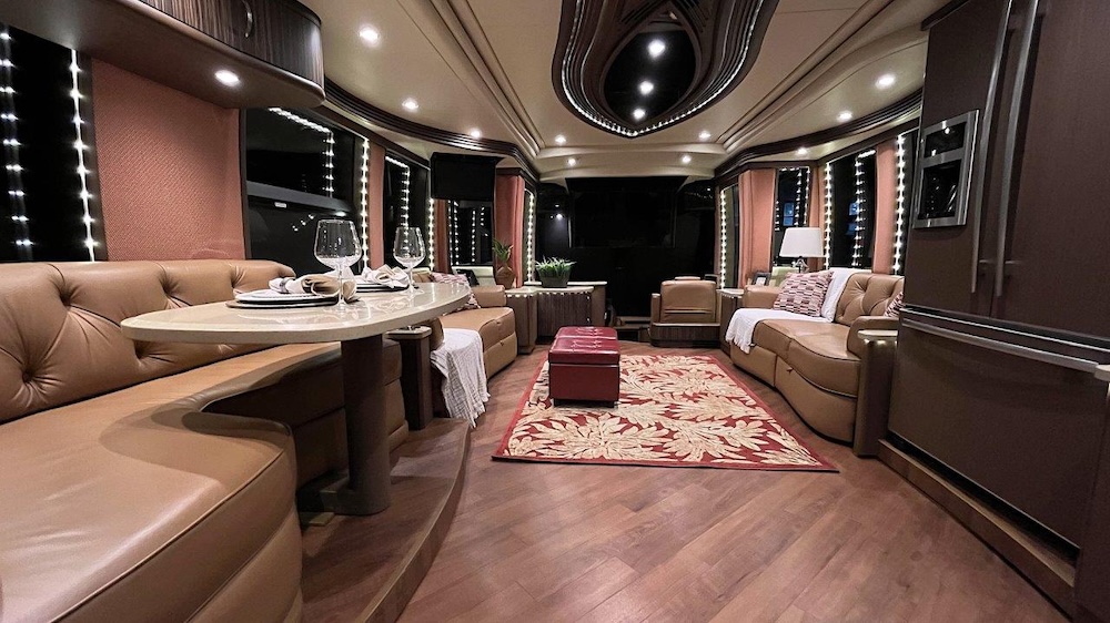 2015 Prevost Liberty H3-45 For Sale