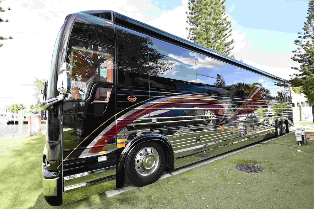 2015 Prevost Marathon X3 For Sale