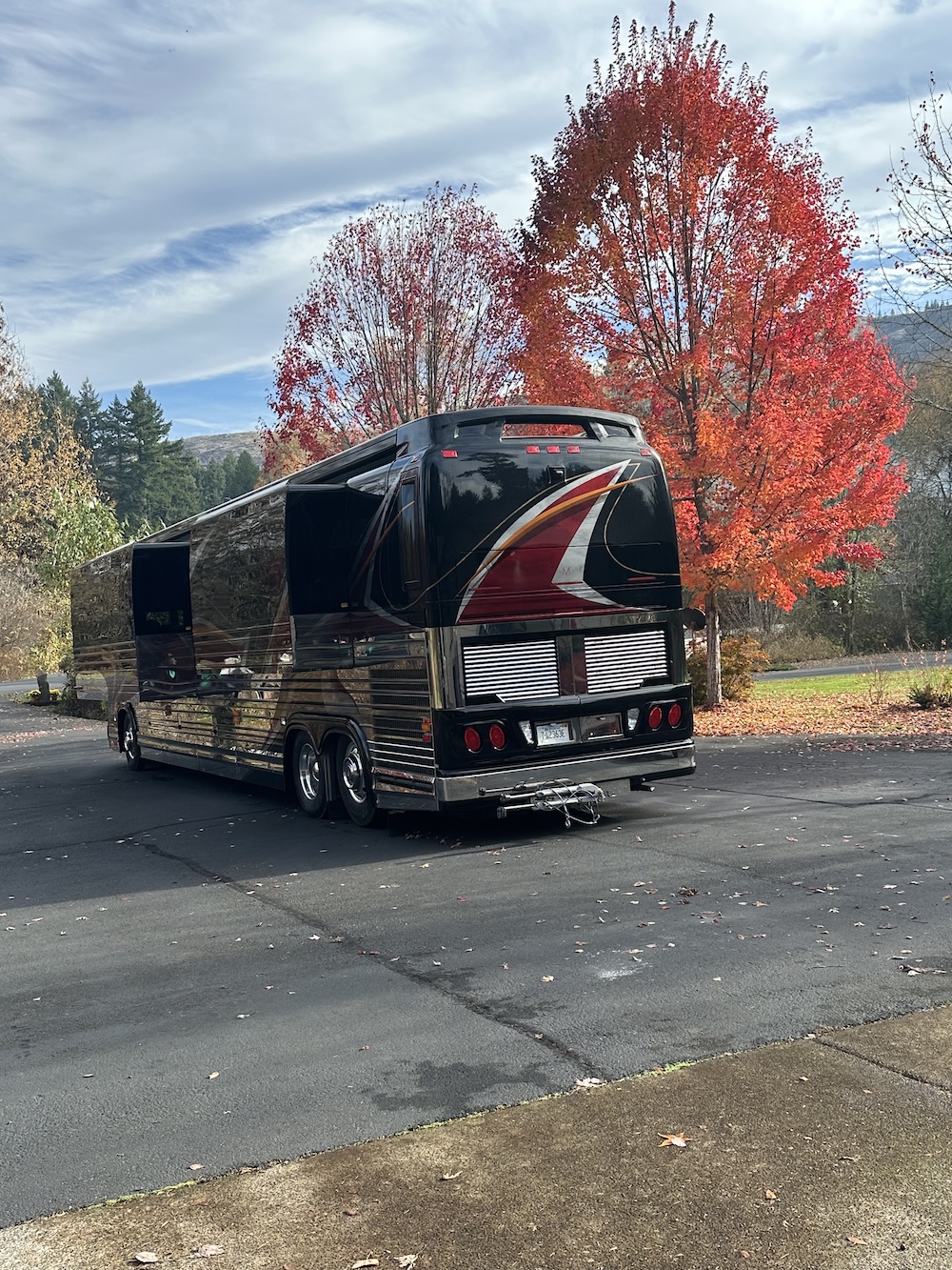 2015 Prevost Marathon X3 For Sale