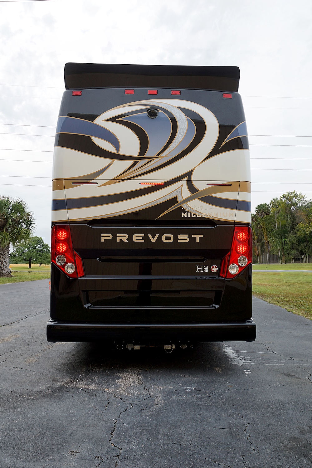 2015 Prevost Millennium H3-45 For Sale