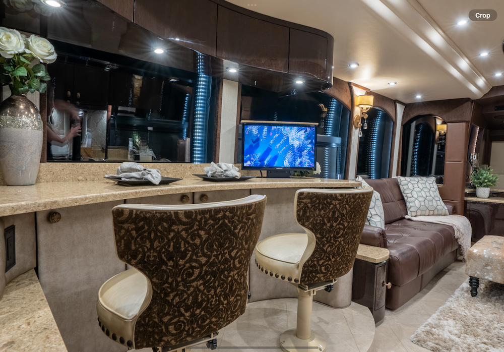 2015 Prevost Millennium  H3-45 For Sale