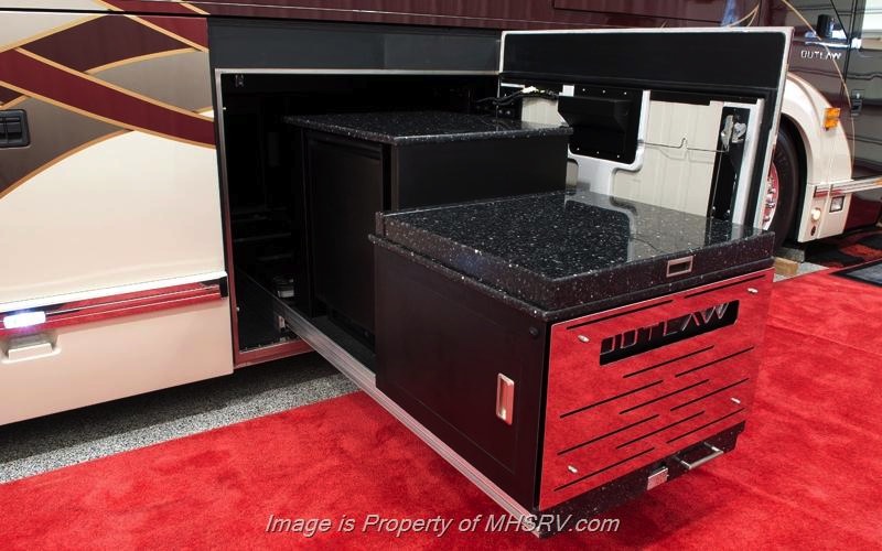 2015 Prevost Outlaw H3-45 For Sale