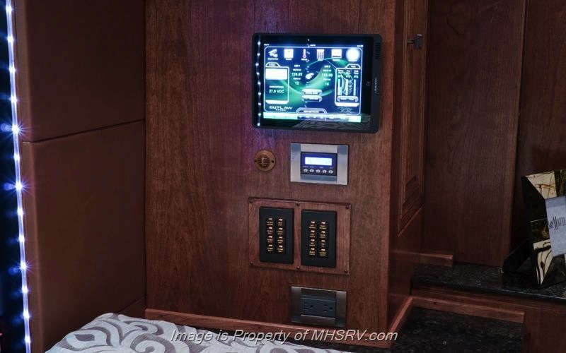 2015 Prevost Outlaw H3-45 For Sale