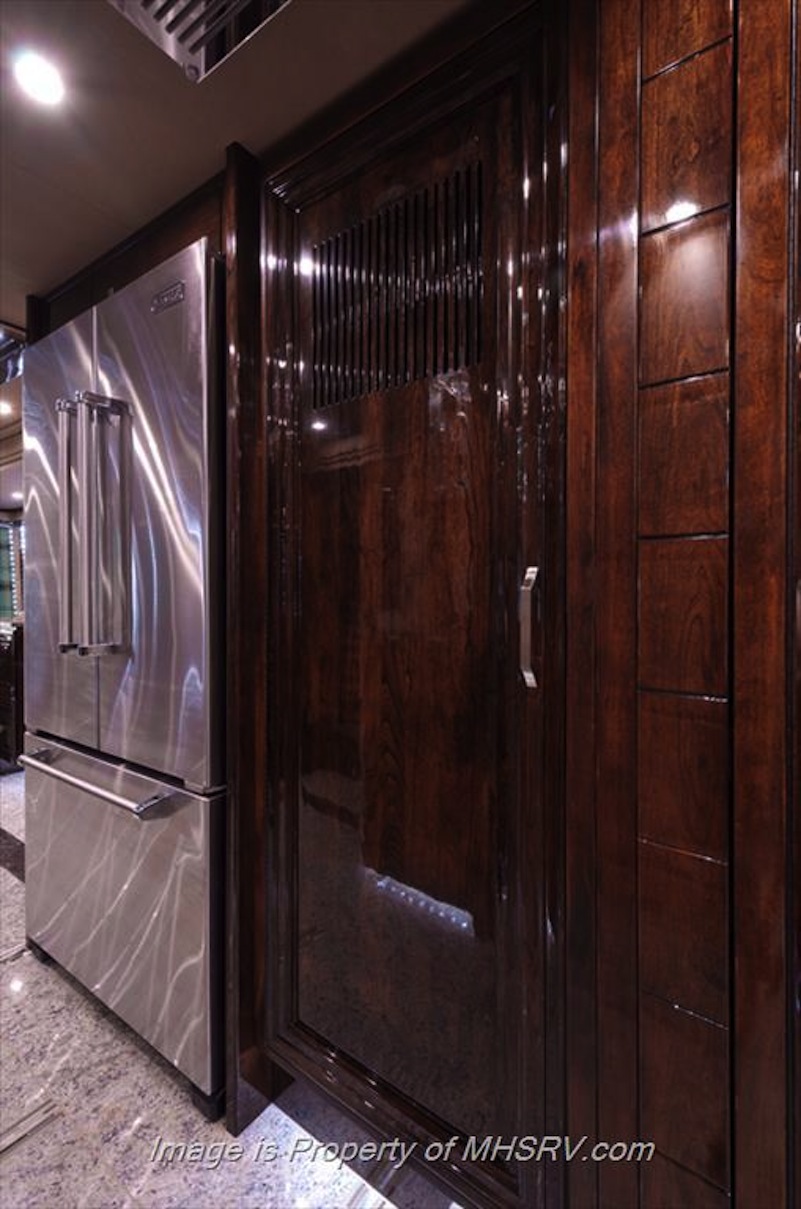 2015 Prevost Outlaw H3-45 For Sale