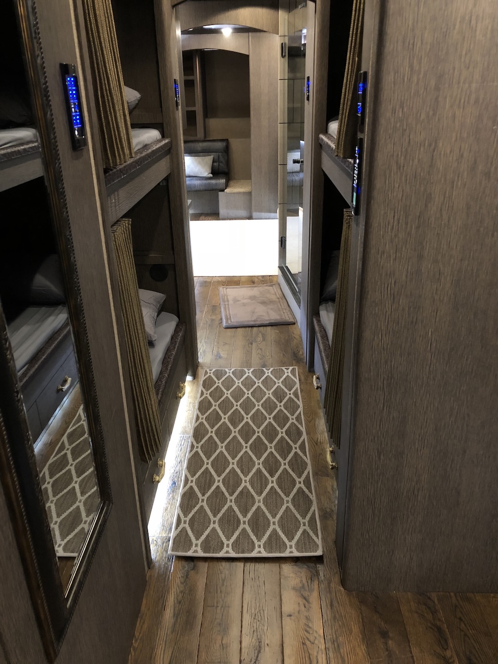 2015 Prevost X3 For Sale