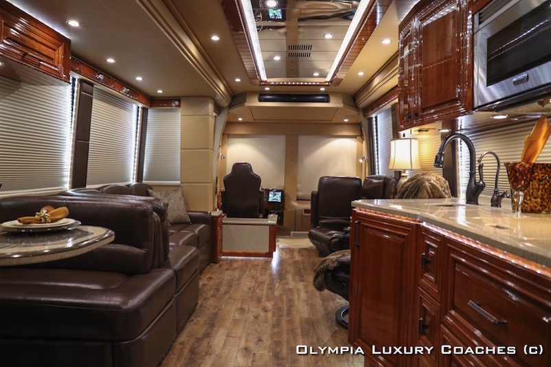 2016 Prevost Emerald X3 For Sale